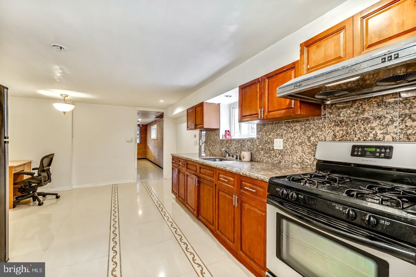 PHILMONT HEIGHTS - Residential