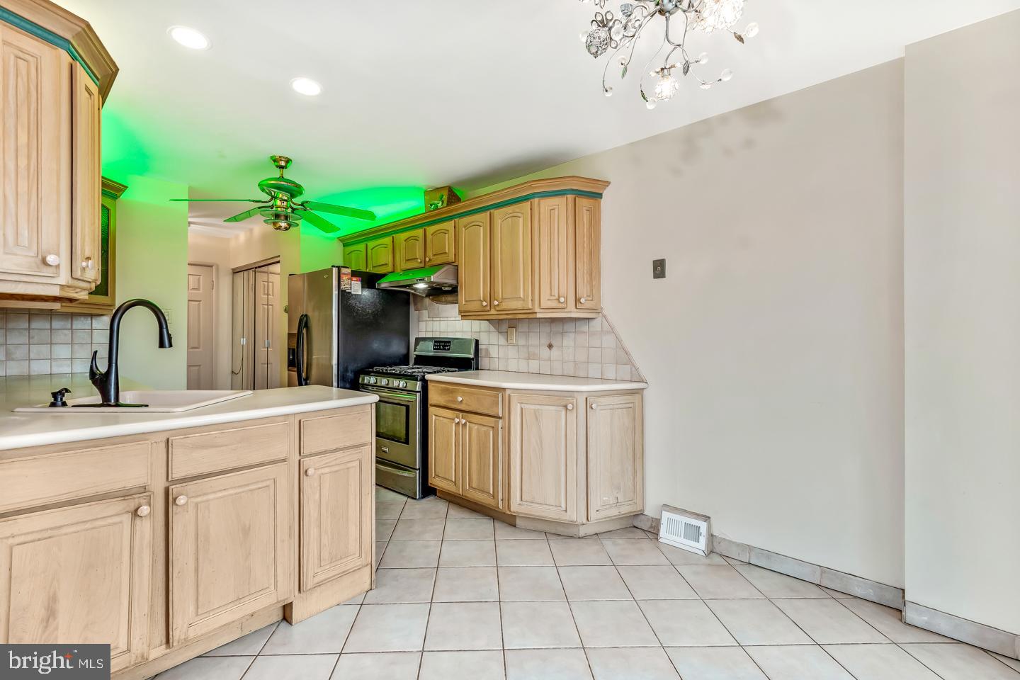 PHILMONT HEIGHTS - Residential