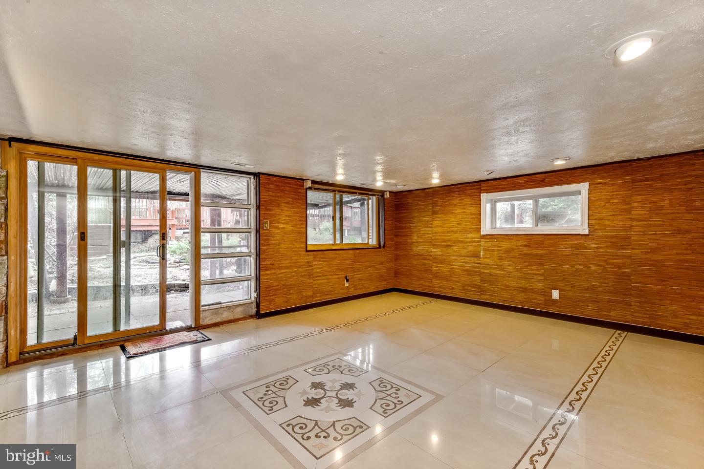 PHILMONT HEIGHTS - Residential