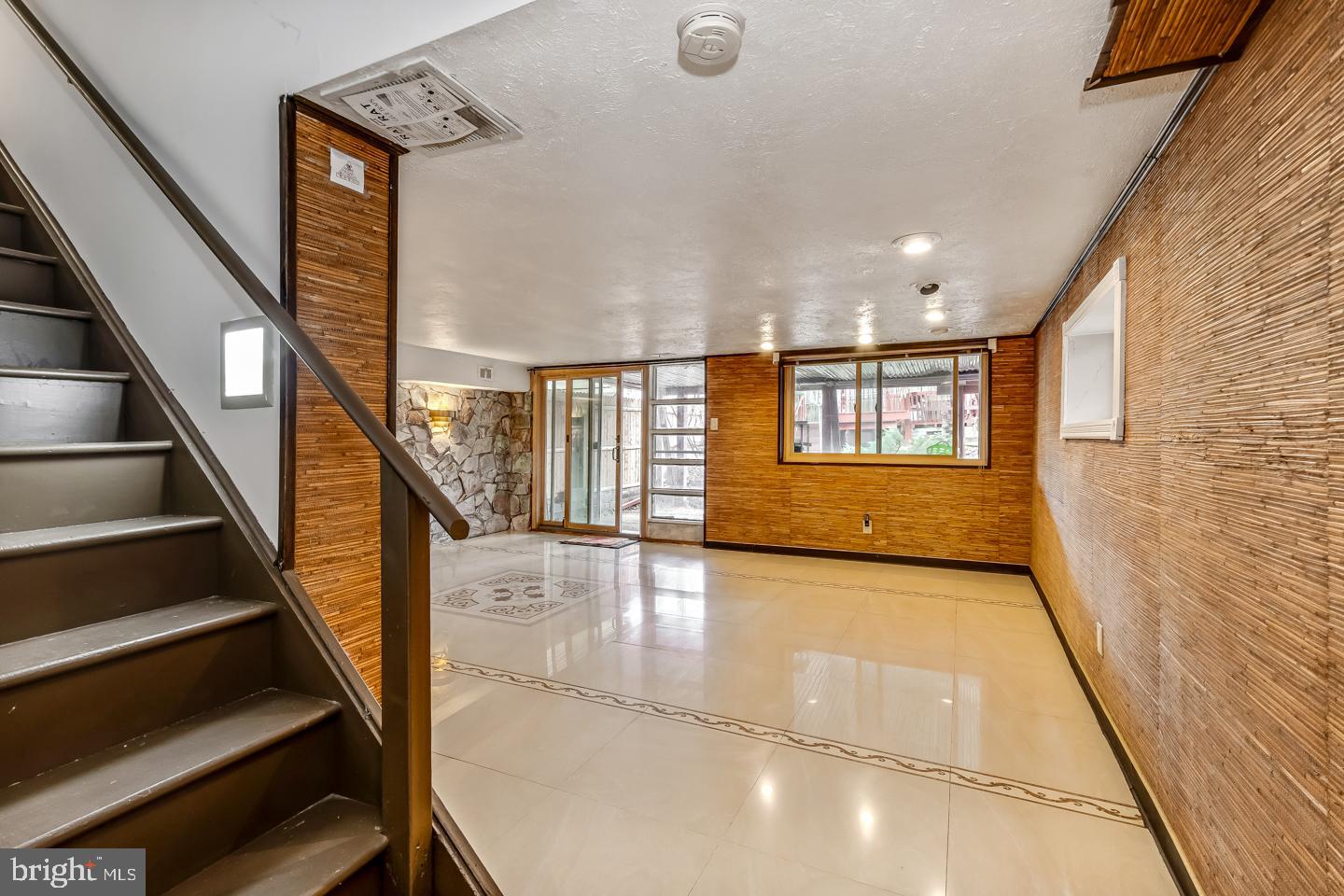 PHILMONT HEIGHTS - Residential