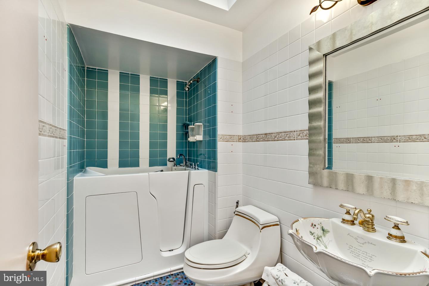 PHILMONT HEIGHTS - Residential