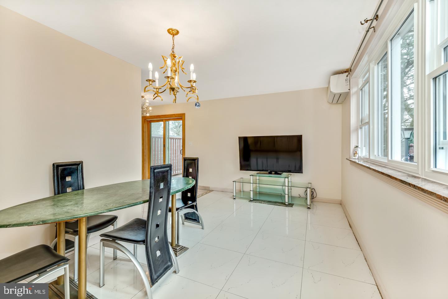 PHILMONT HEIGHTS - Residential