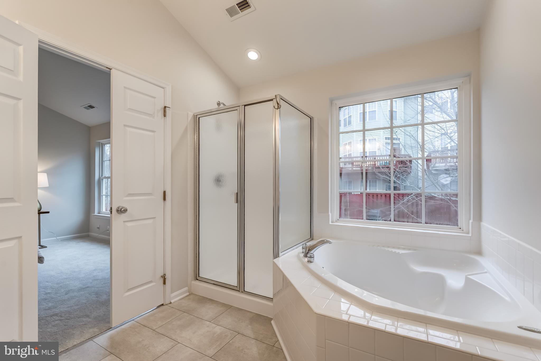 FOREST PARK - Residential