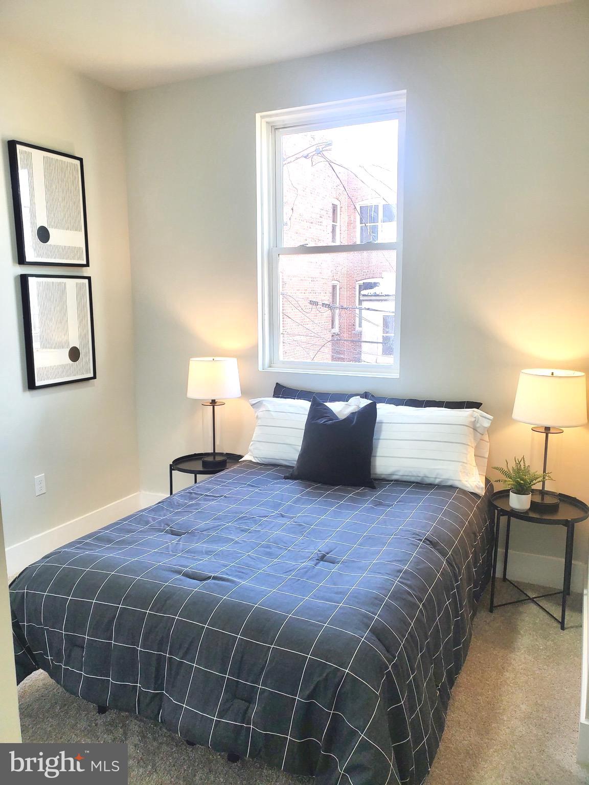 BROADWAY EAST - Residential
