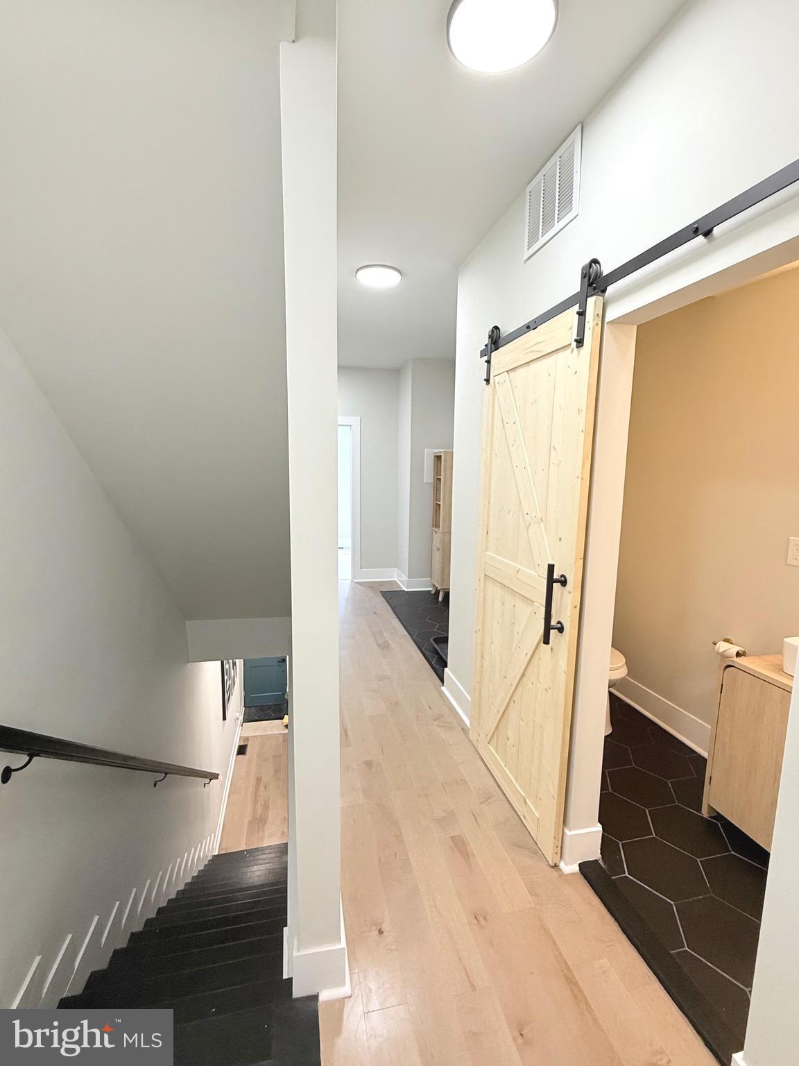 BROADWAY EAST - Residential