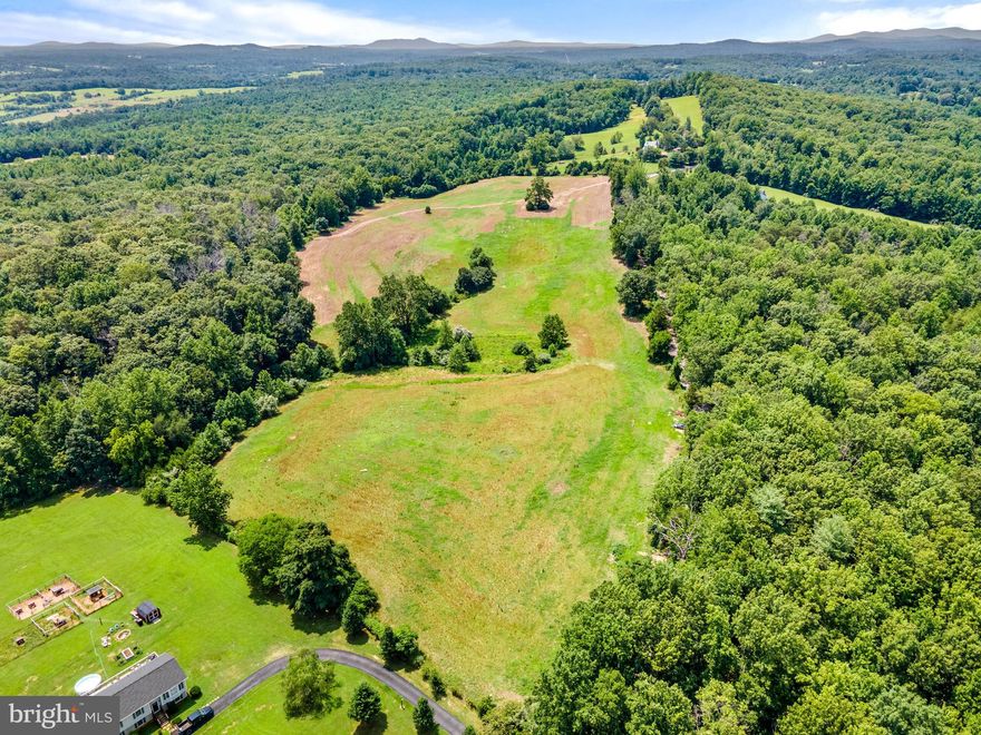 Beautiful, open pasture 2.94ac lot off Turkey Ridge Rd. Enjoy the privacy and proximity to the town of Culpeper and Sperryville. Close to 522. Bring your builder or ask about working with a local builder in the area. Three other lots at 2.75ac also available at same price. Detailed plat available.