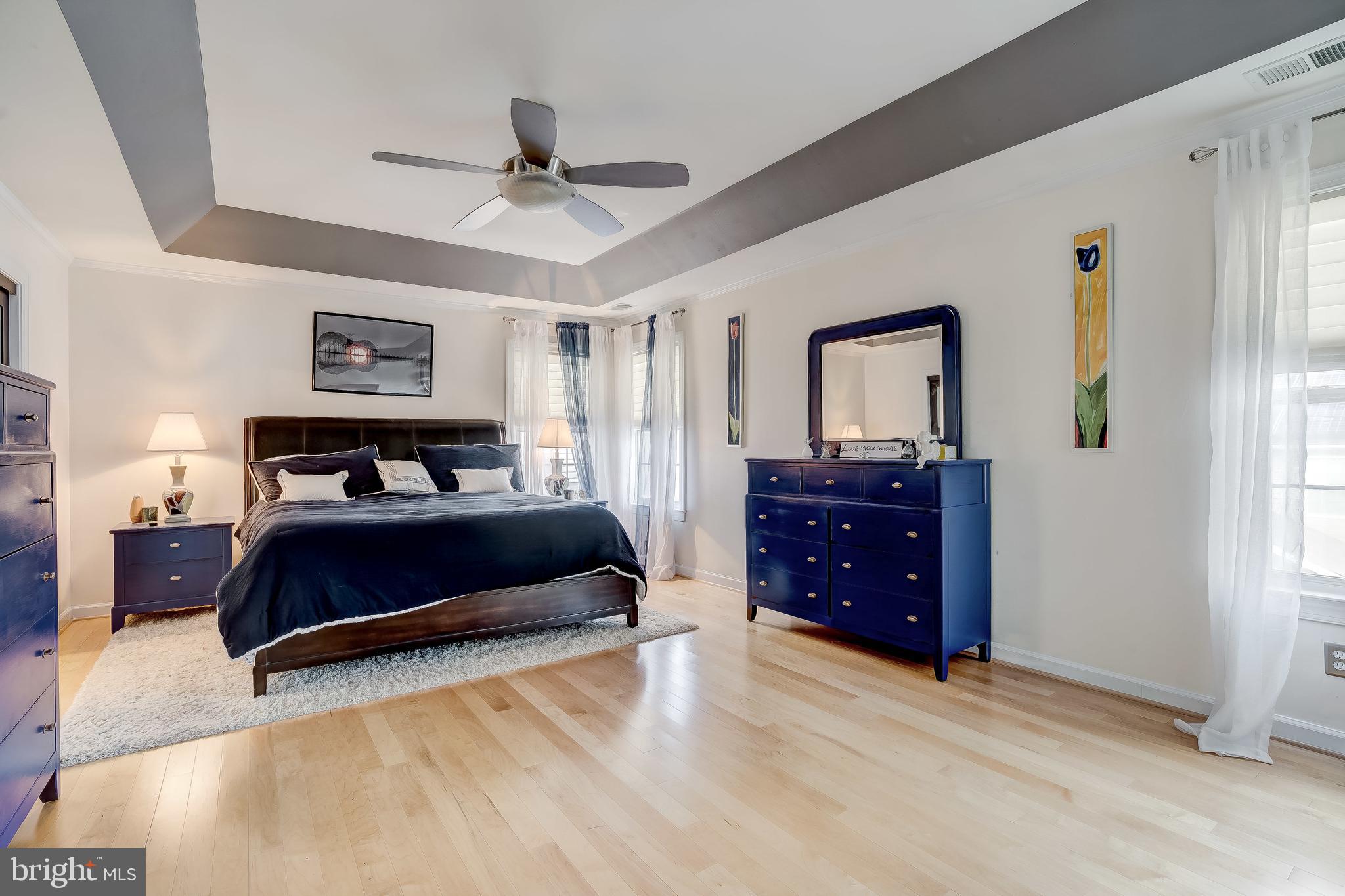 COLONIAL PARK - Residential