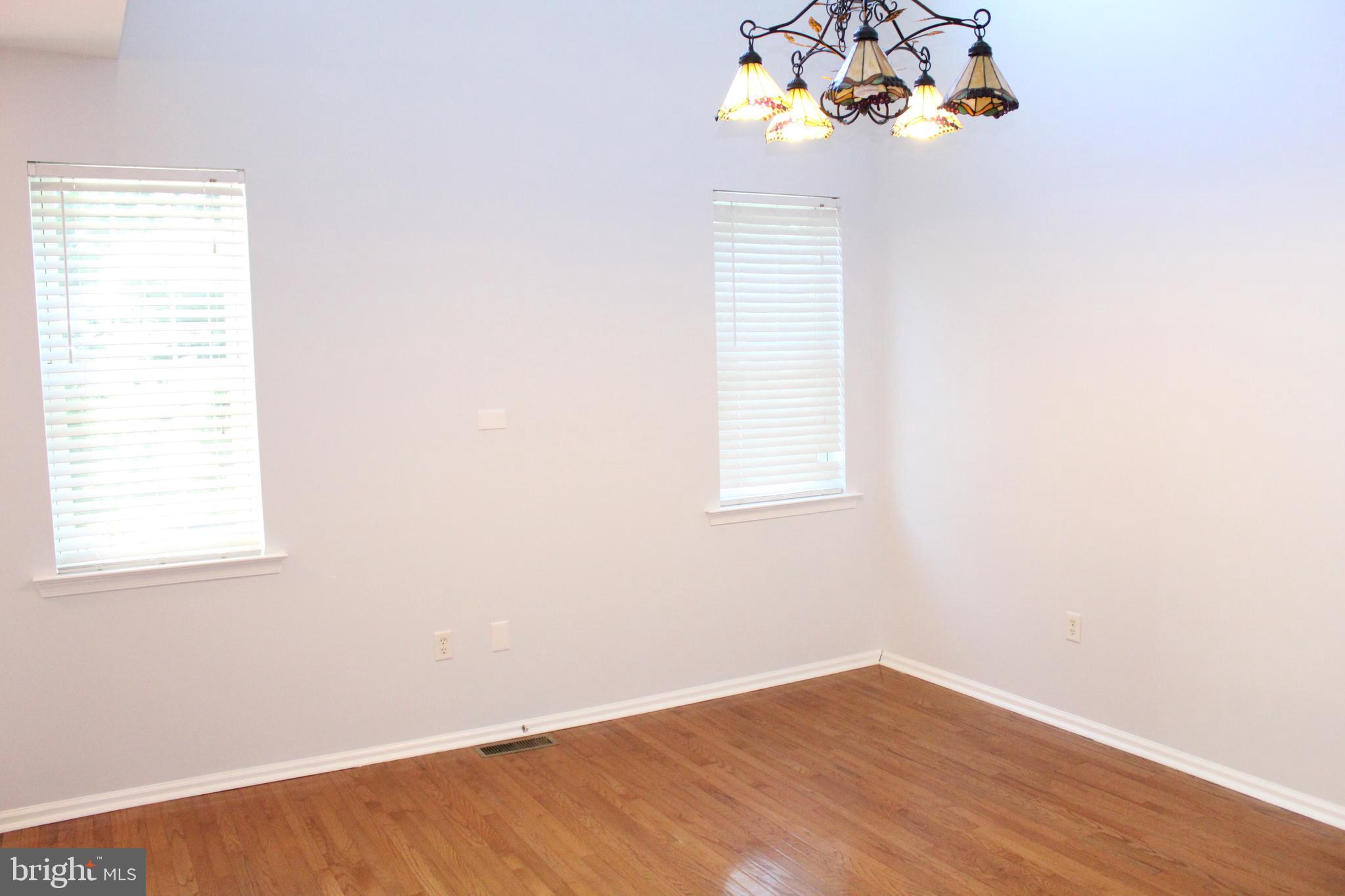 RYAN COURT - Residential Lease