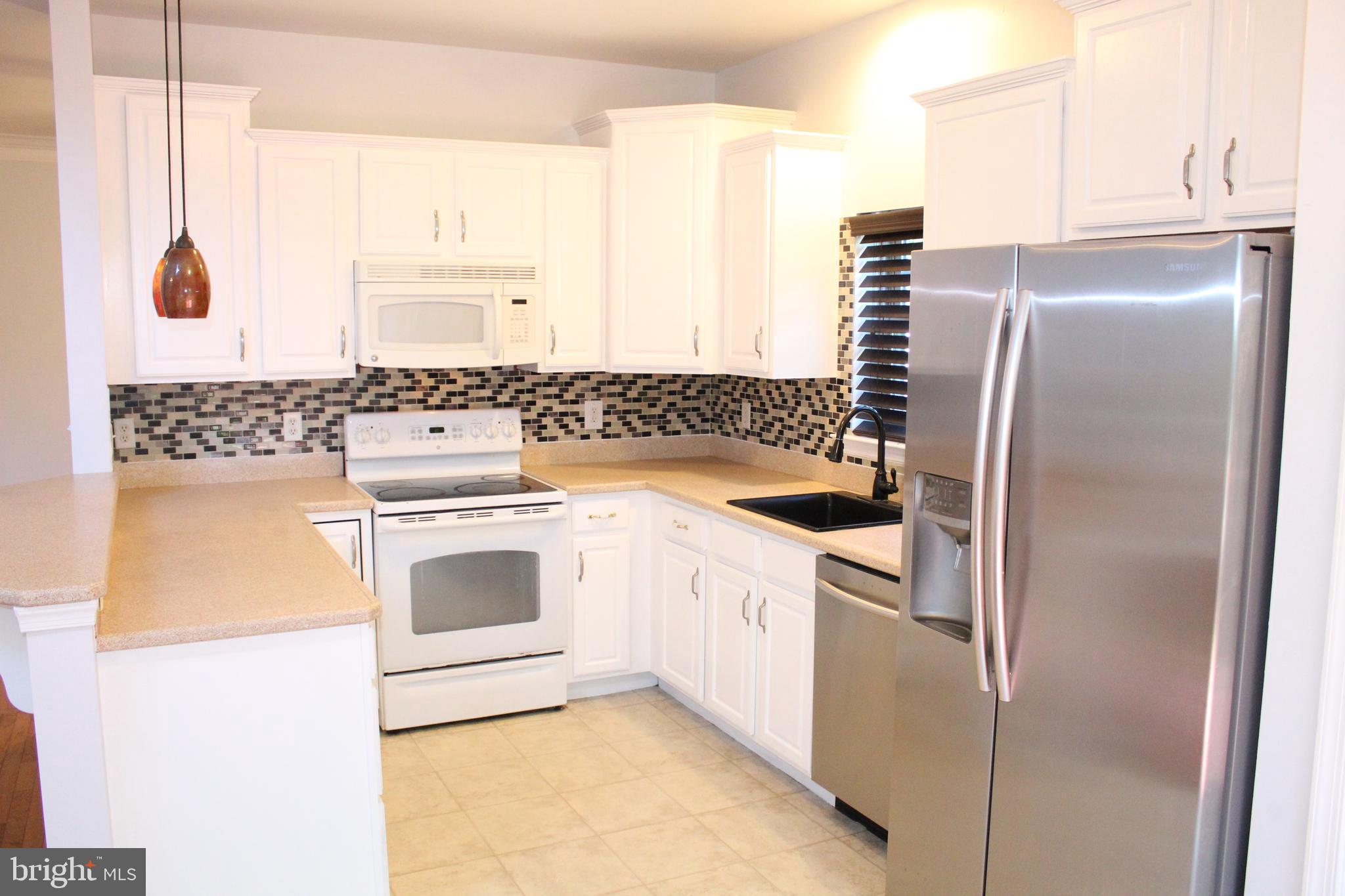 RYAN COURT - Residential Lease