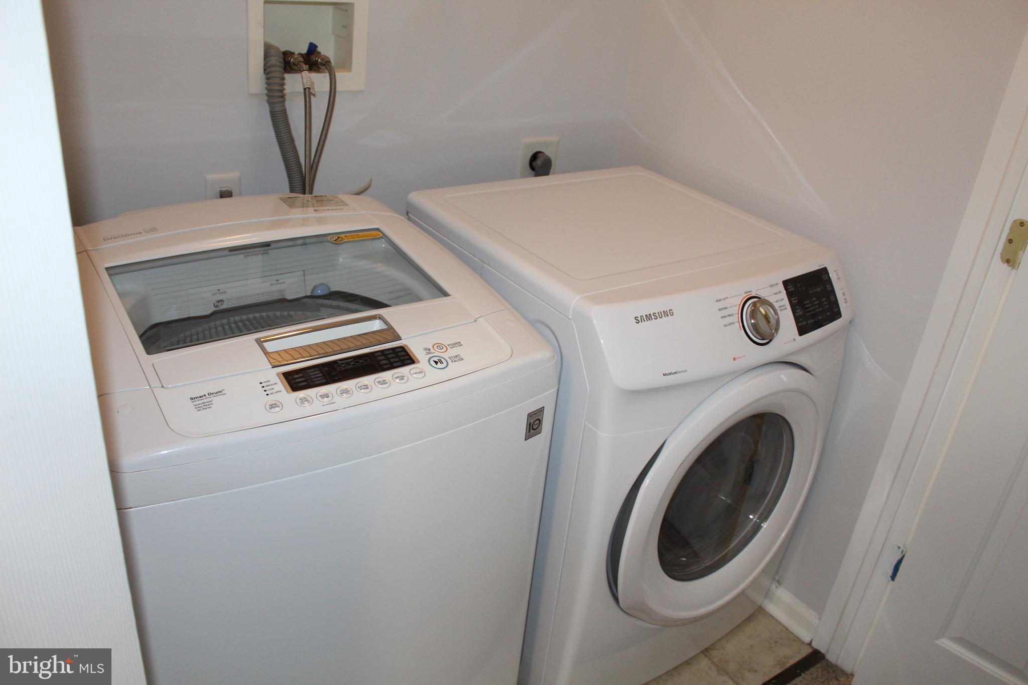 RYAN COURT - Residential Lease