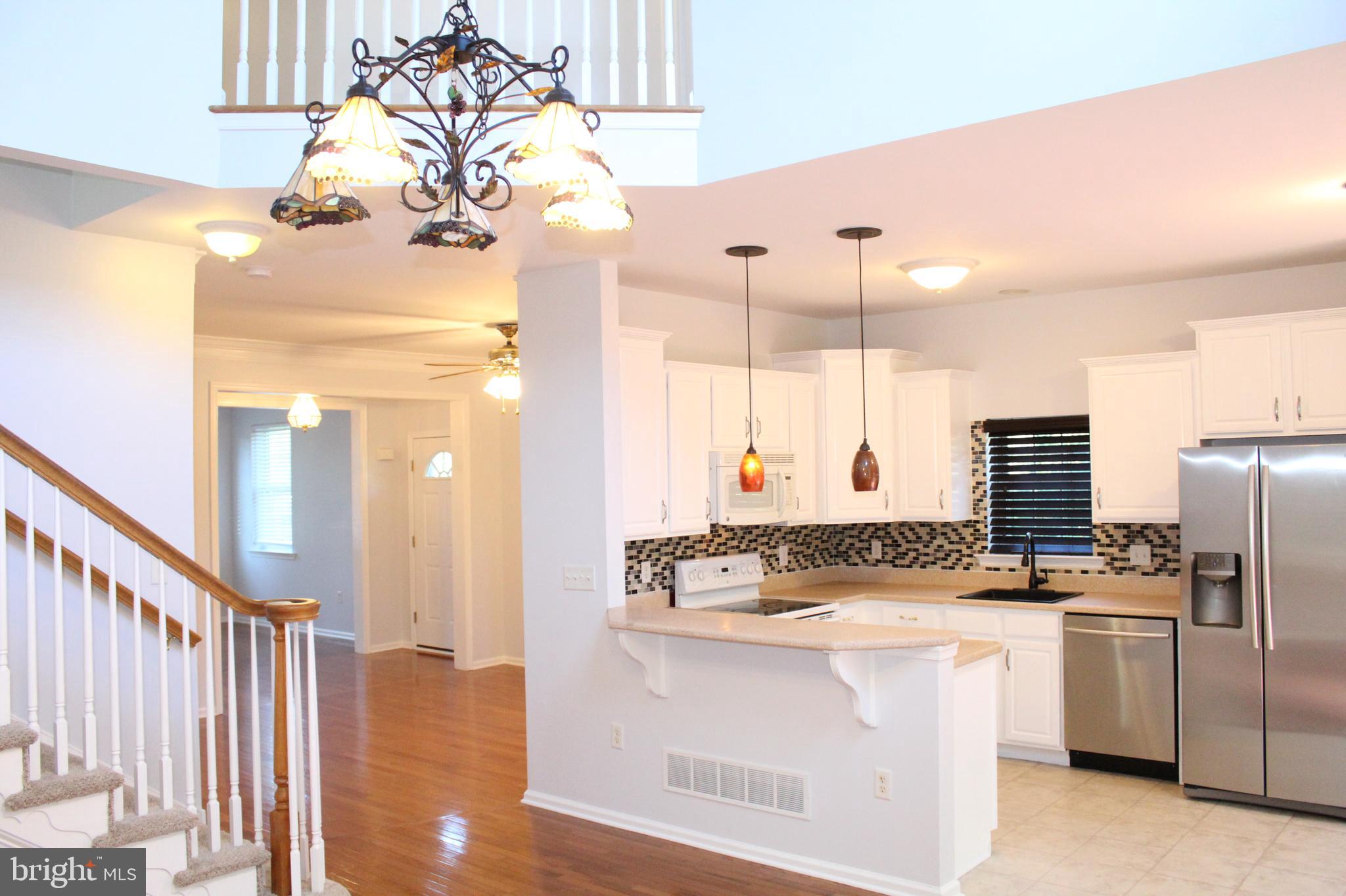 RYAN COURT - Residential Lease