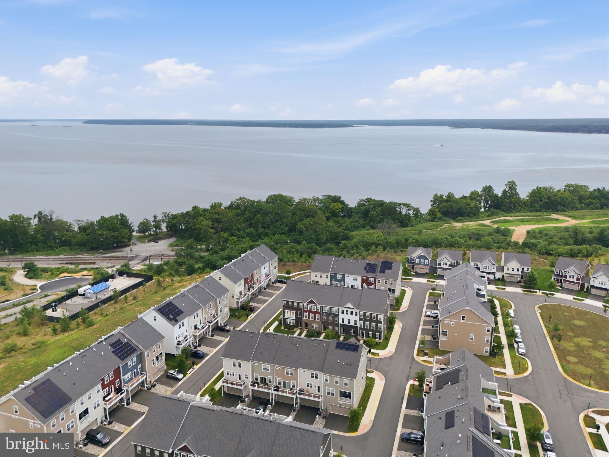 1506 SANDPIPER BAY LOOP