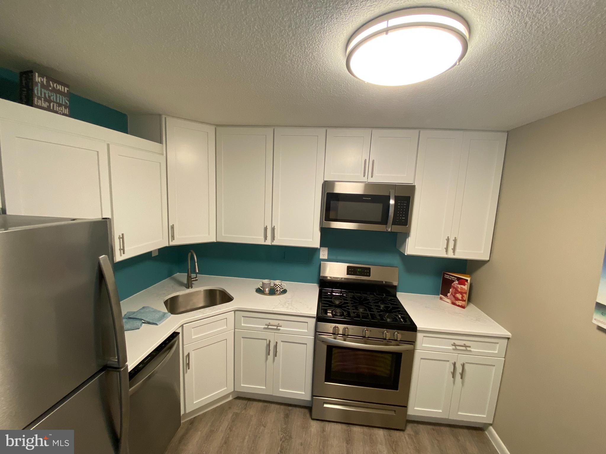 THE CARLTON - Residential