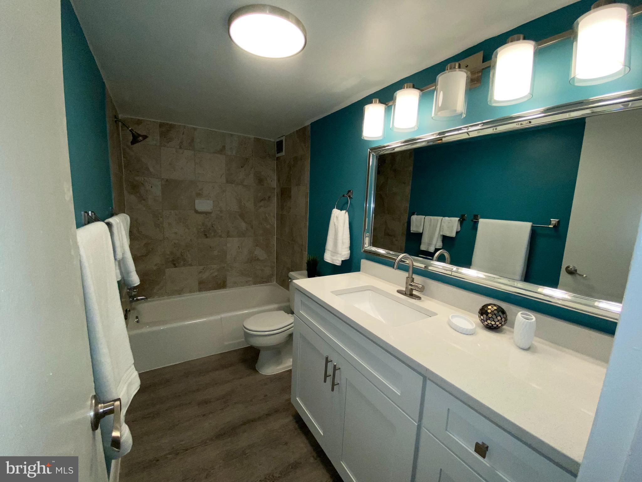 THE CARLTON - Residential