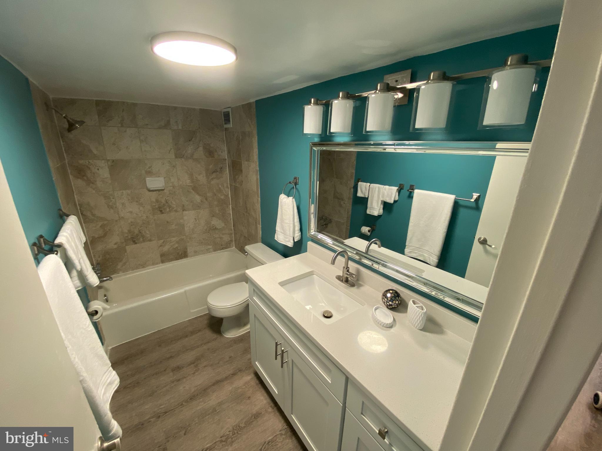 THE CARLTON - Residential