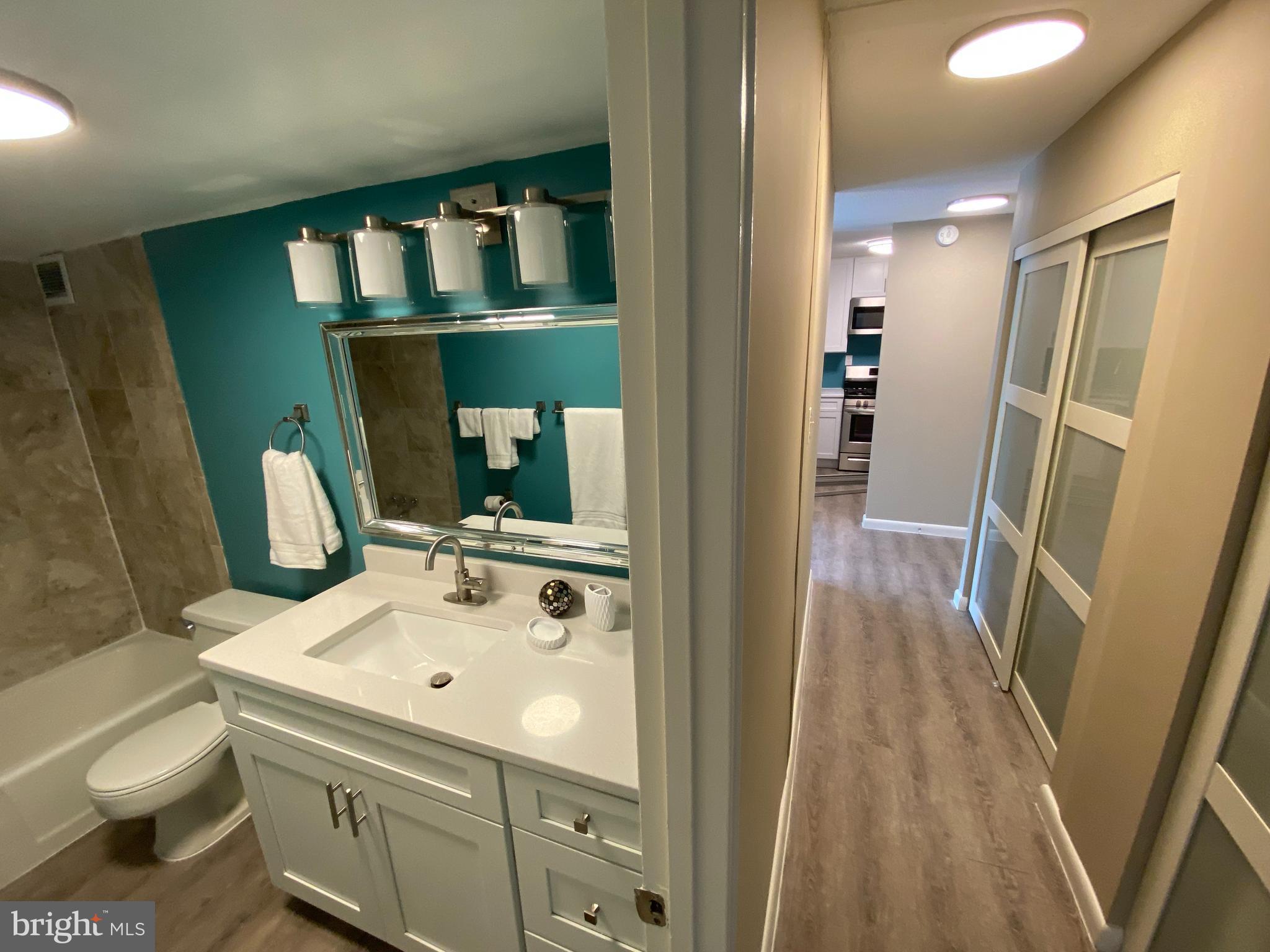 THE CARLTON - Residential