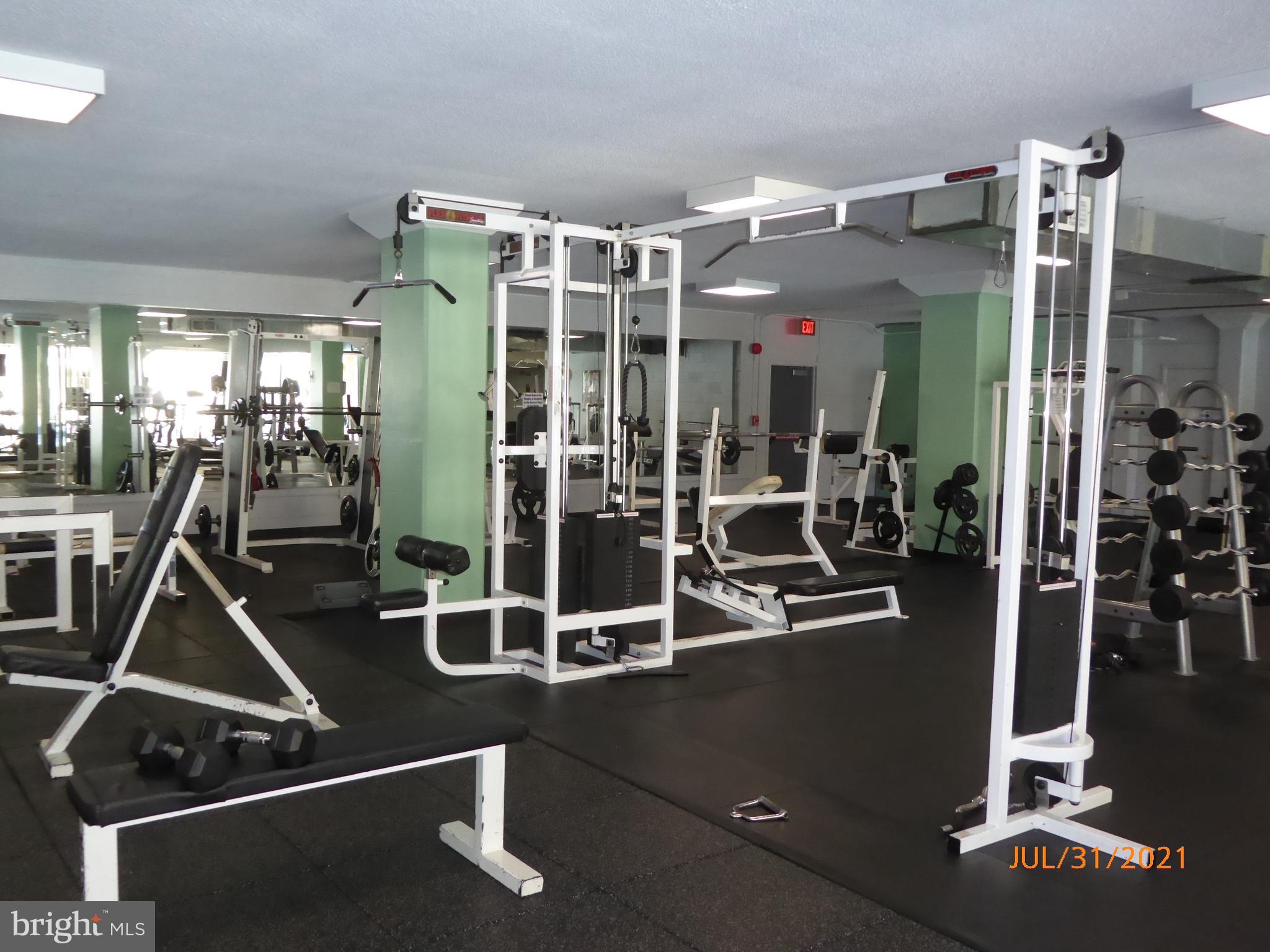 THE CARLTON - Residential