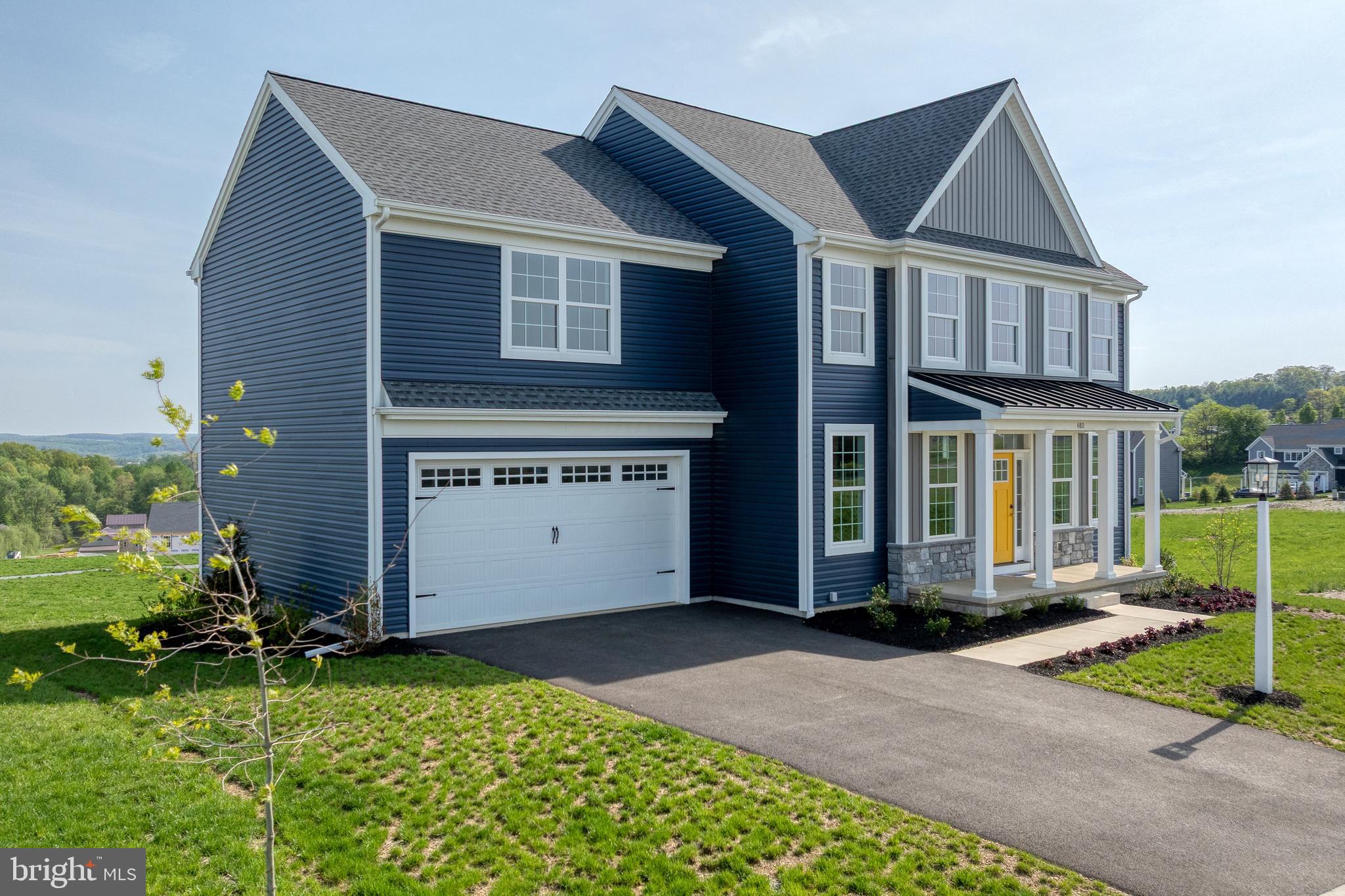 480 WINDING WAY 201