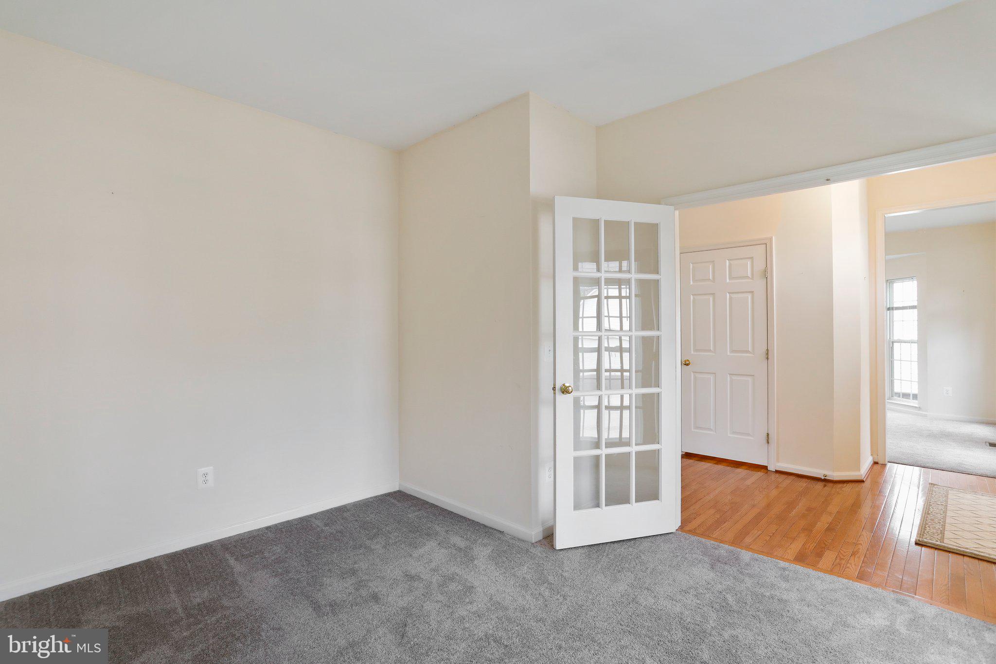 LAKELAND PLACE - Residential Lease