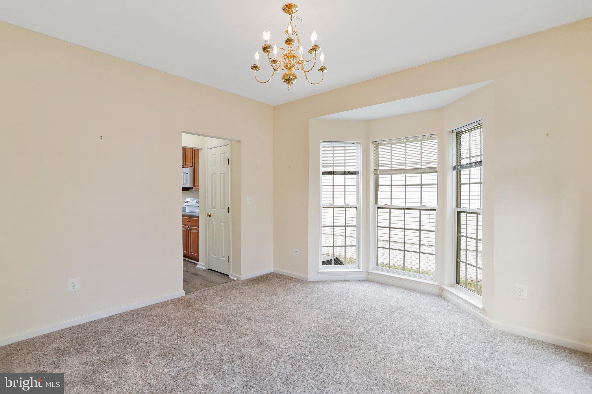 LAKELAND PLACE - Residential Lease