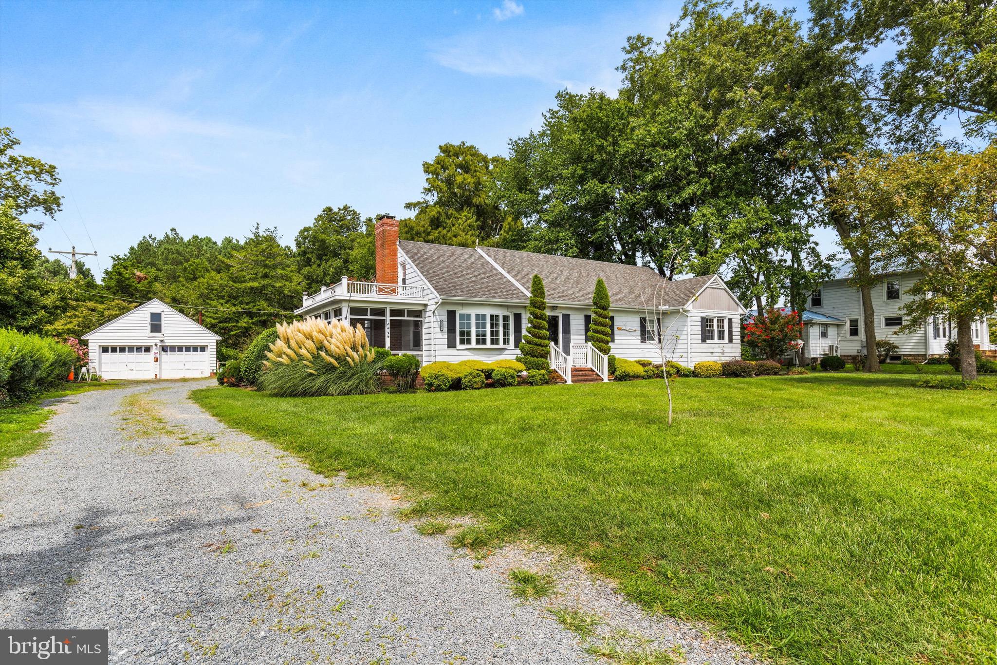 8505 NEWARK ROAD