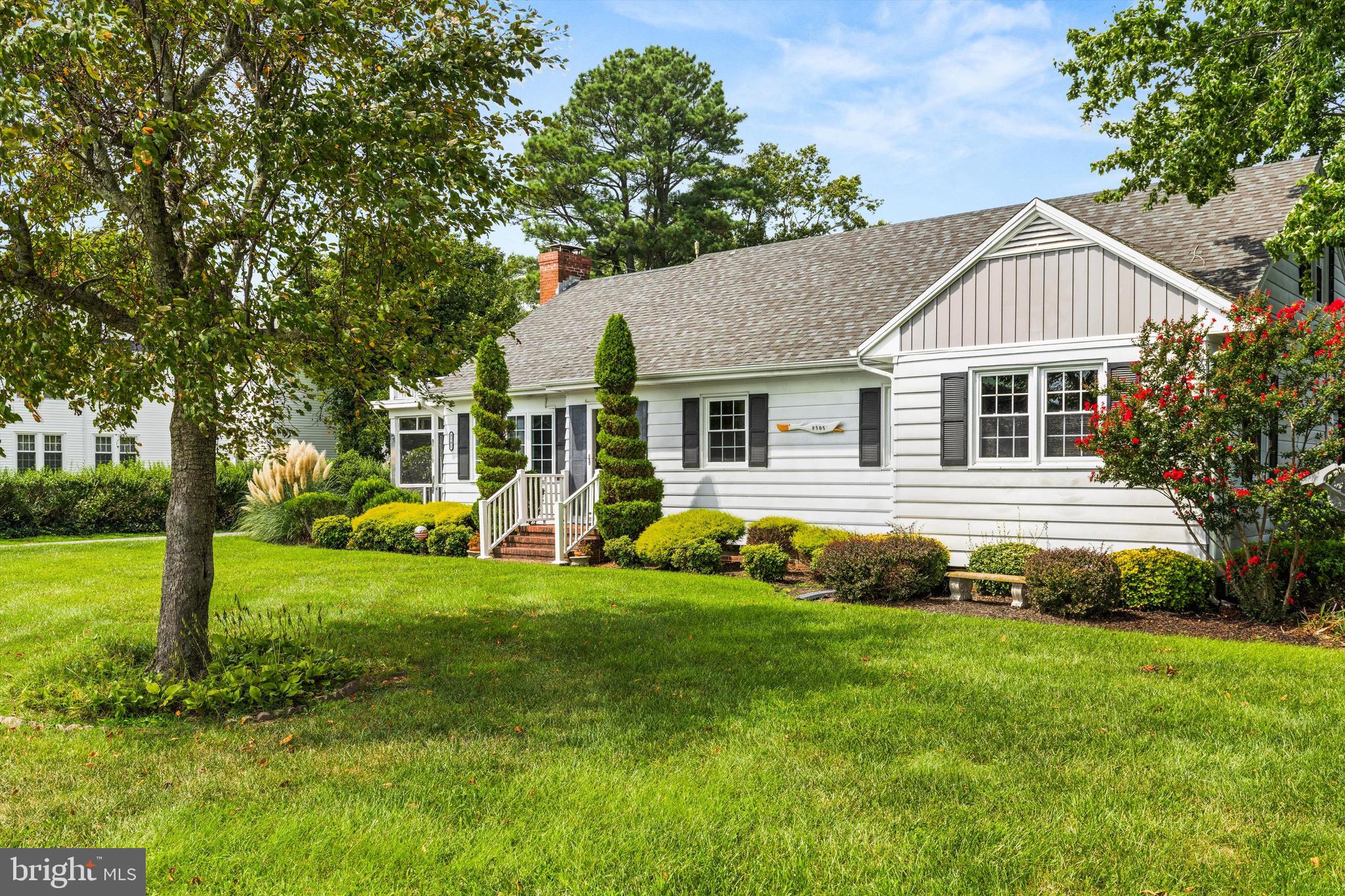 8505 NEWARK ROAD