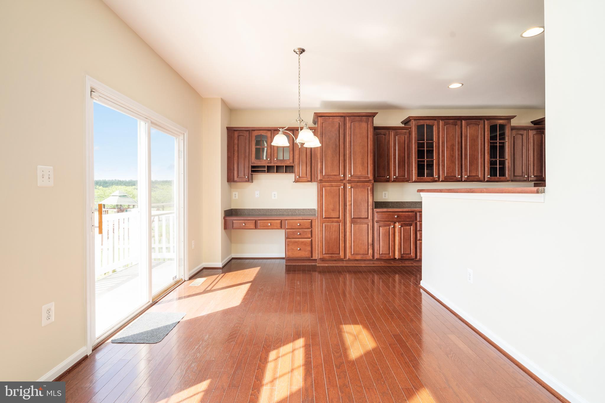 THE FALLS AT LEE'S PARK - Residential