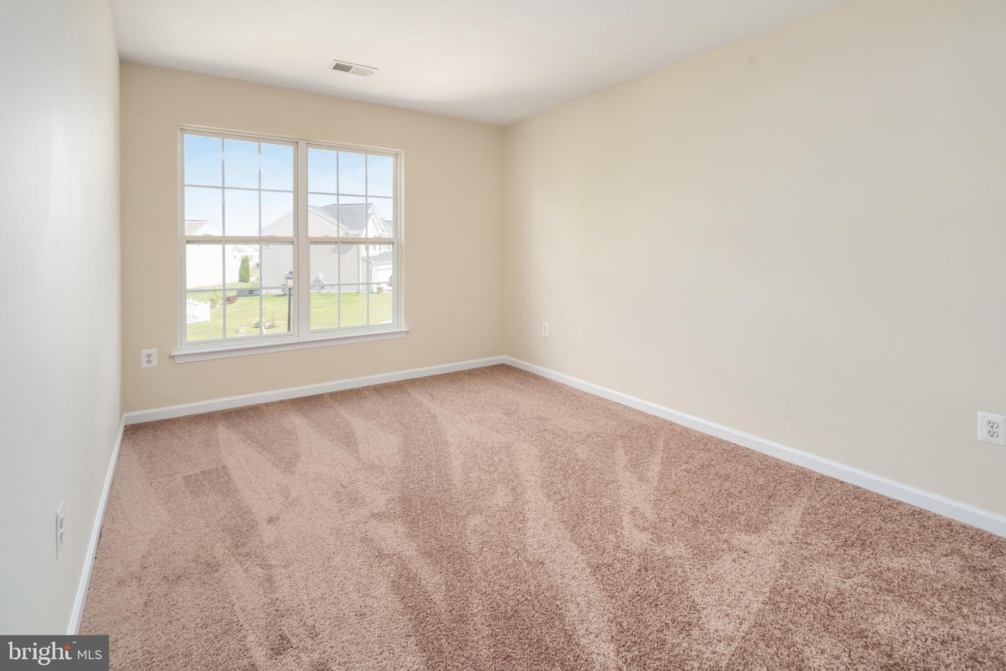 THE FALLS AT LEE'S PARK - Residential