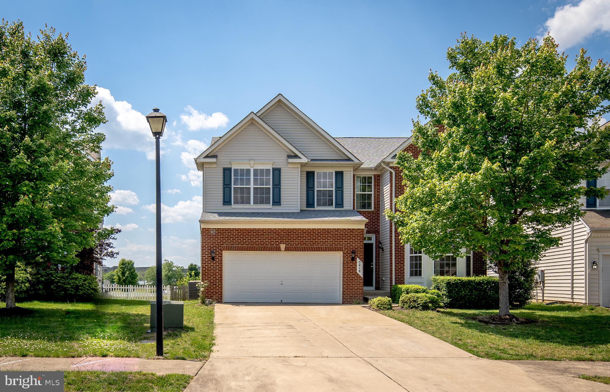 THE FALLS AT LEE'S PARK - Residential