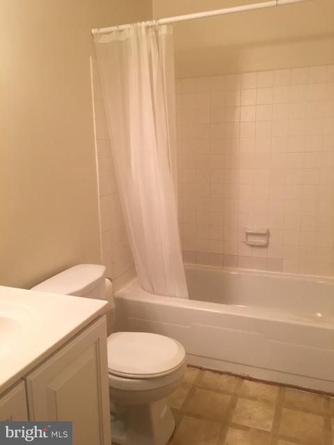 WINDSOR PARK - Residential Lease