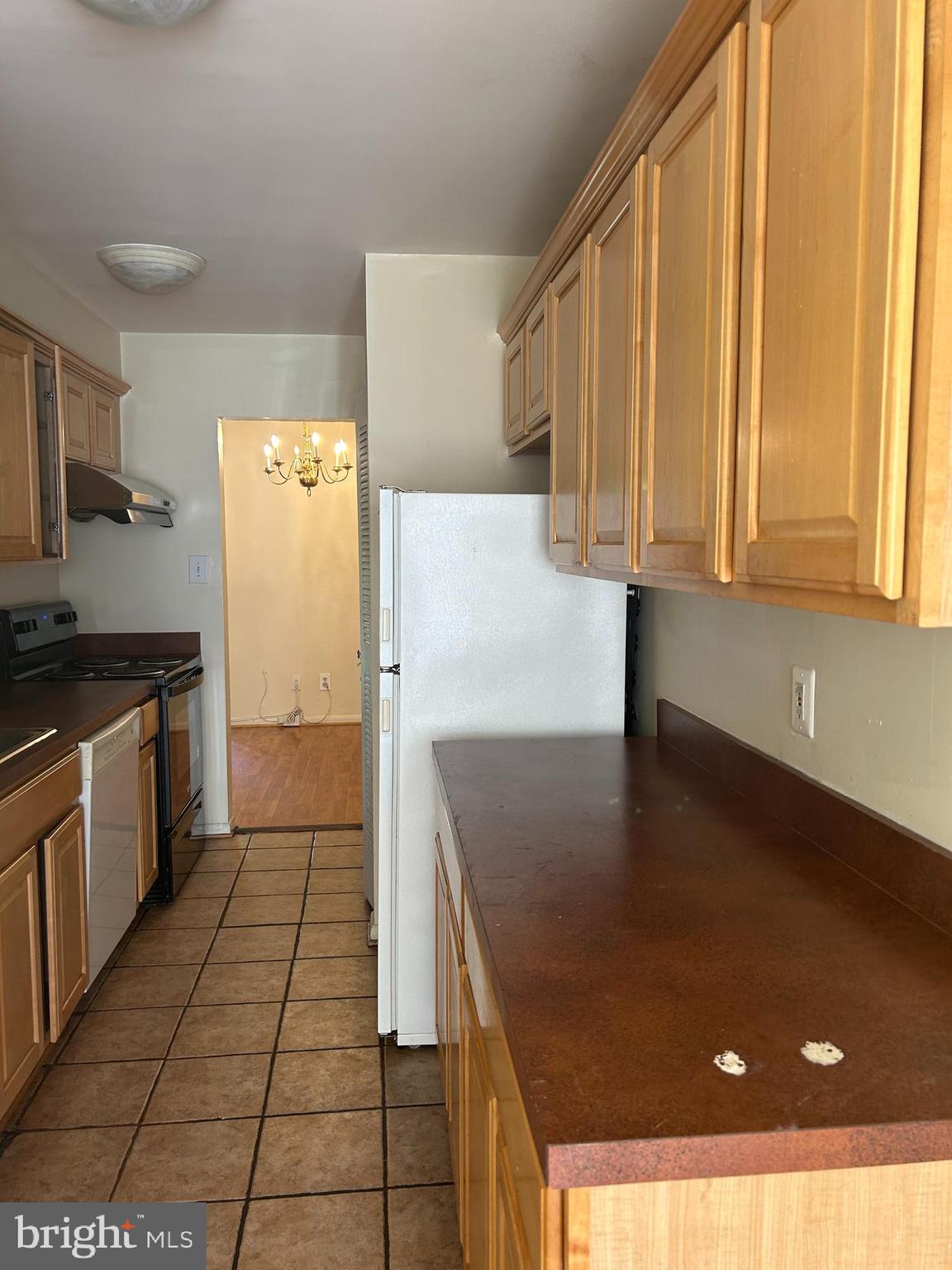 WINDSOR PARK - Residential Lease