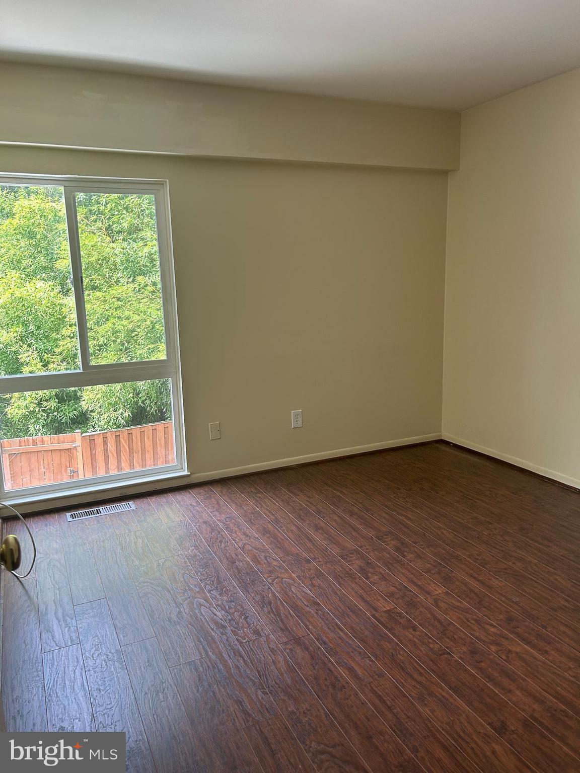 WINDSOR PARK - Residential Lease