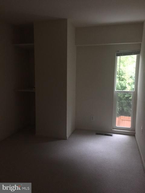 WINDSOR PARK - Residential Lease