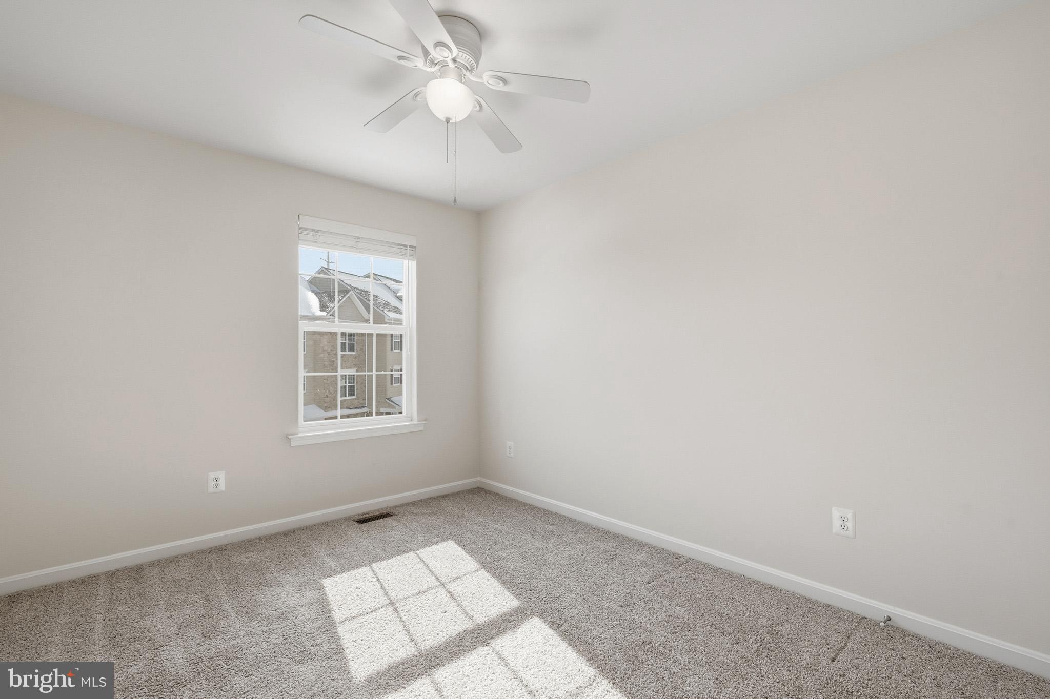 PRINCE FREDERICK CROSSING - Residential