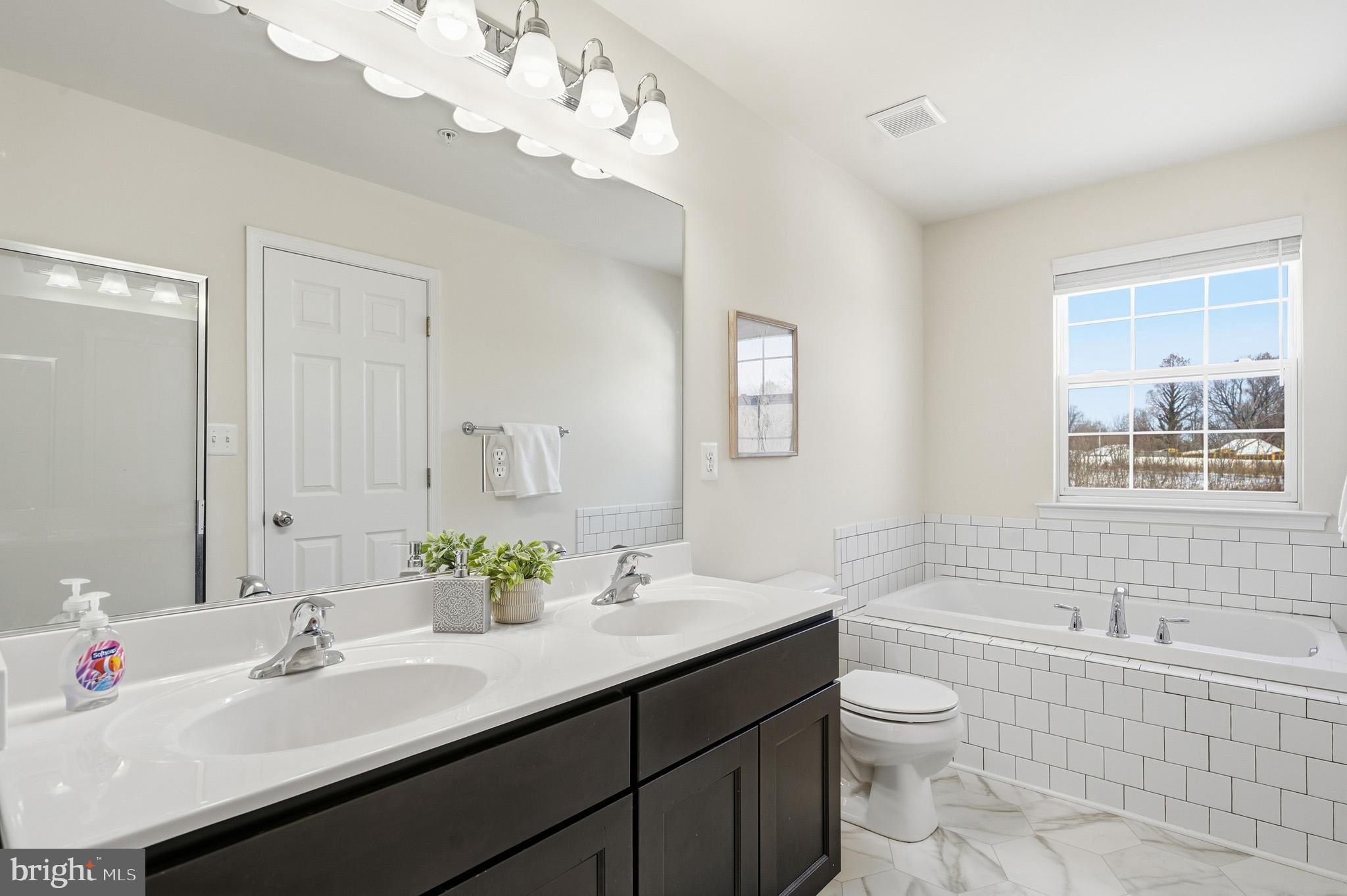 PRINCE FREDERICK CROSSING - Residential