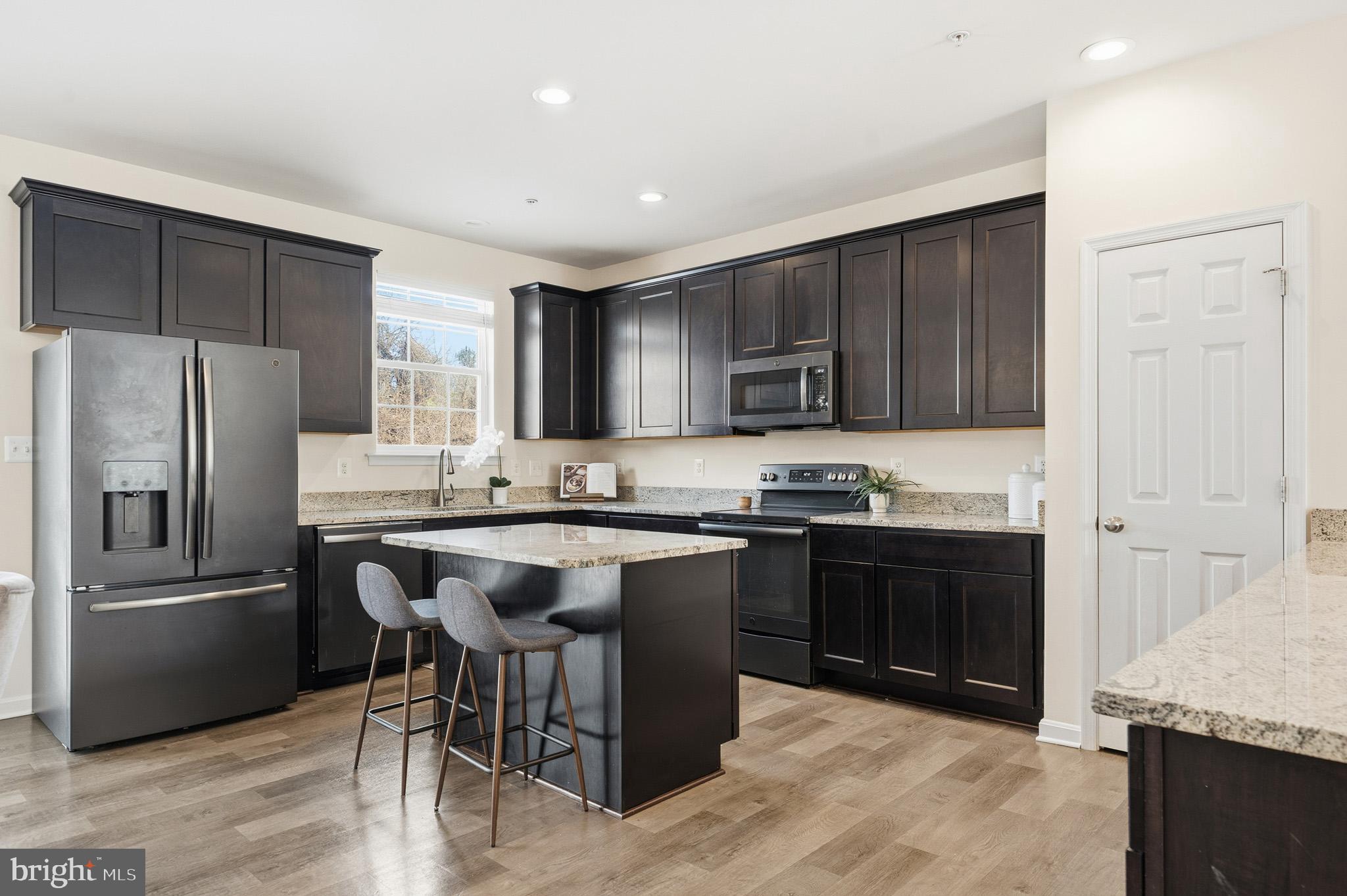 PRINCE FREDERICK CROSSING - Residential