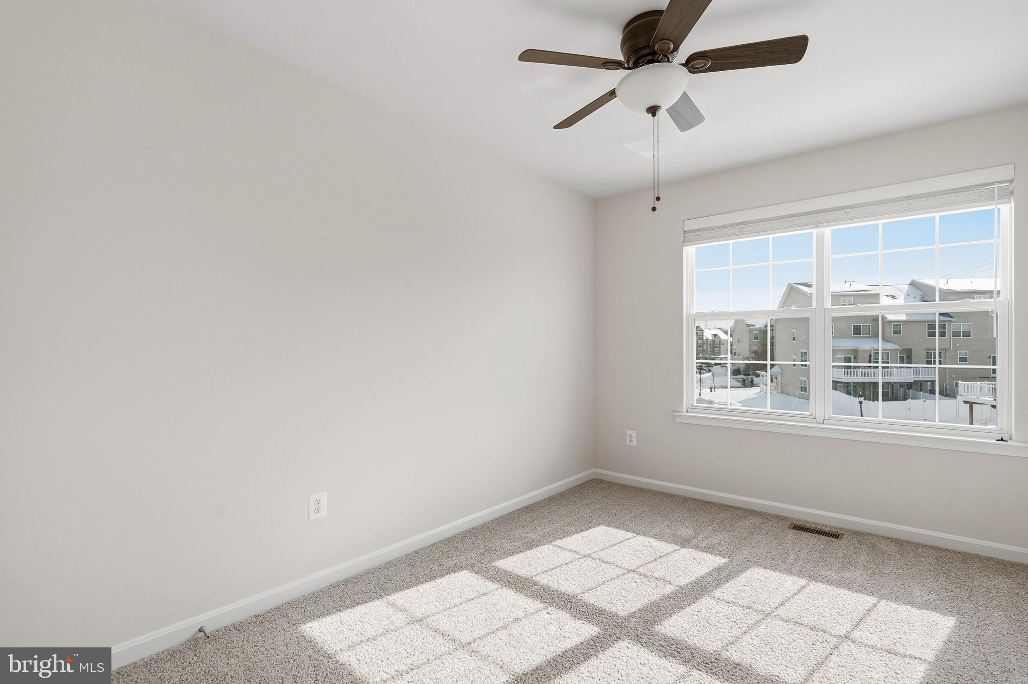 PRINCE FREDERICK CROSSING - Residential