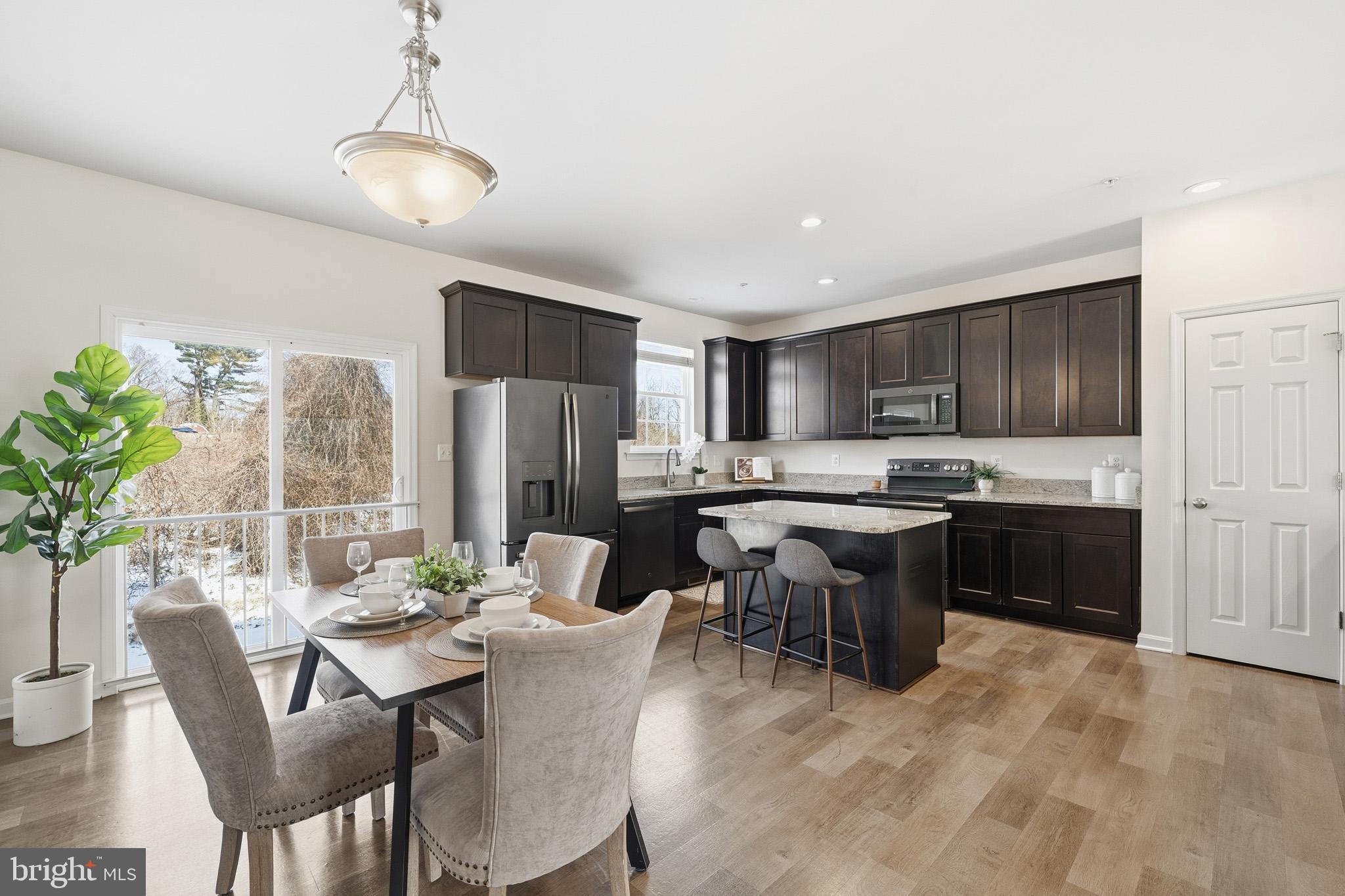 PRINCE FREDERICK CROSSING - Residential