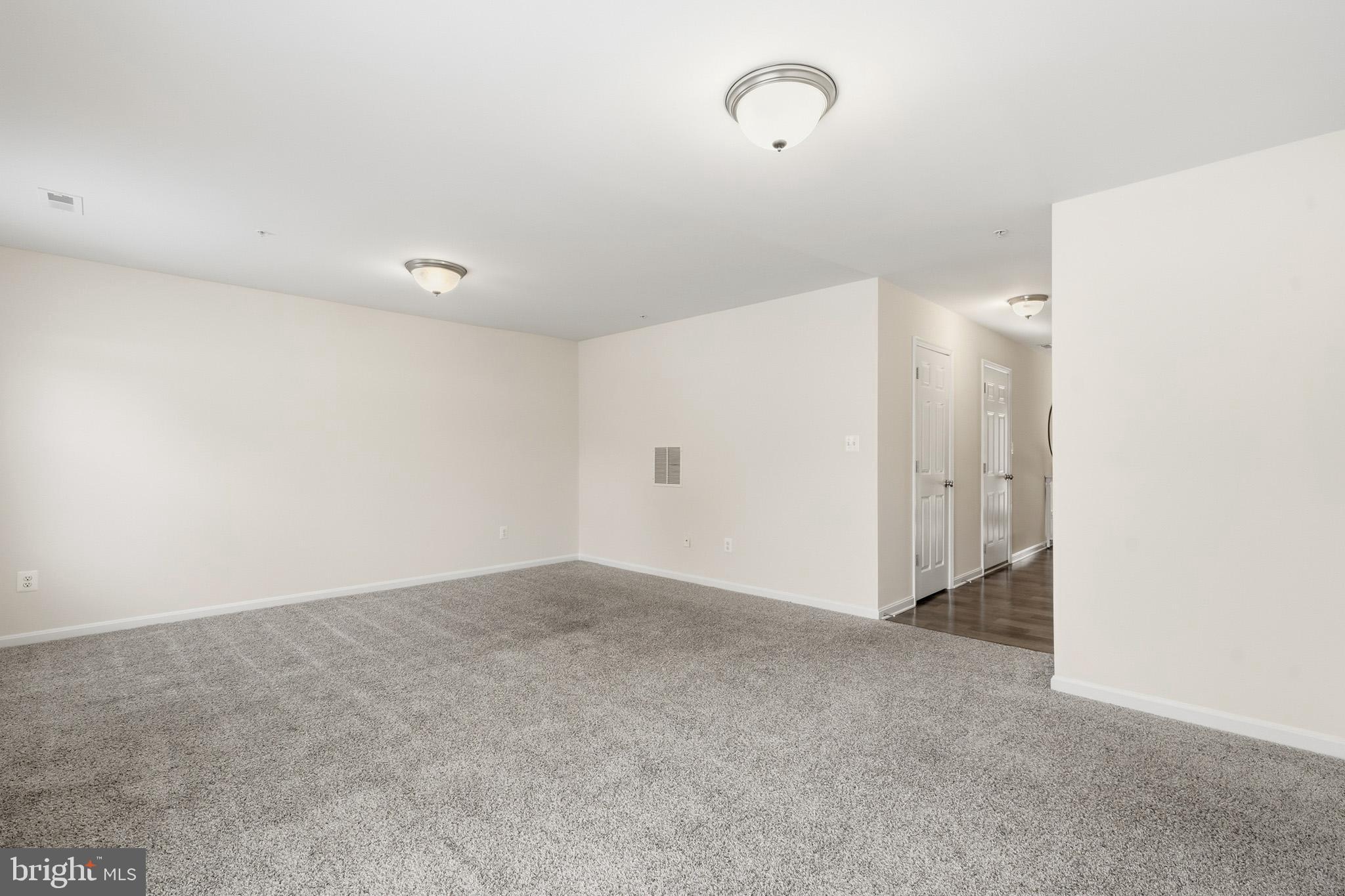 PRINCE FREDERICK CROSSING - Residential