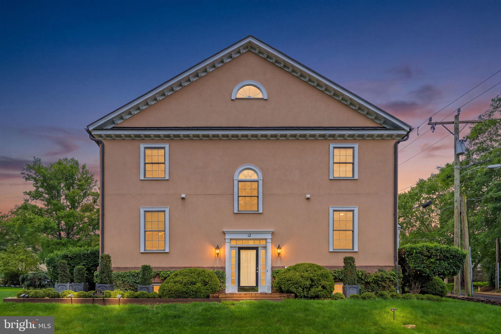 FEDERAL VILLAGE - Residential