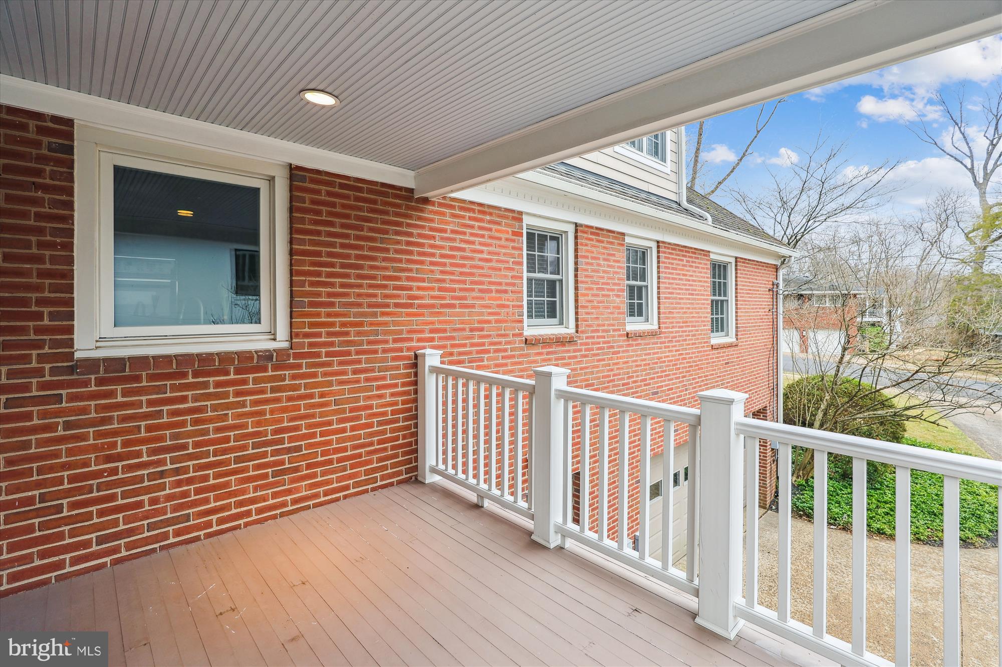 GOLF CLUB MANOR - Residential