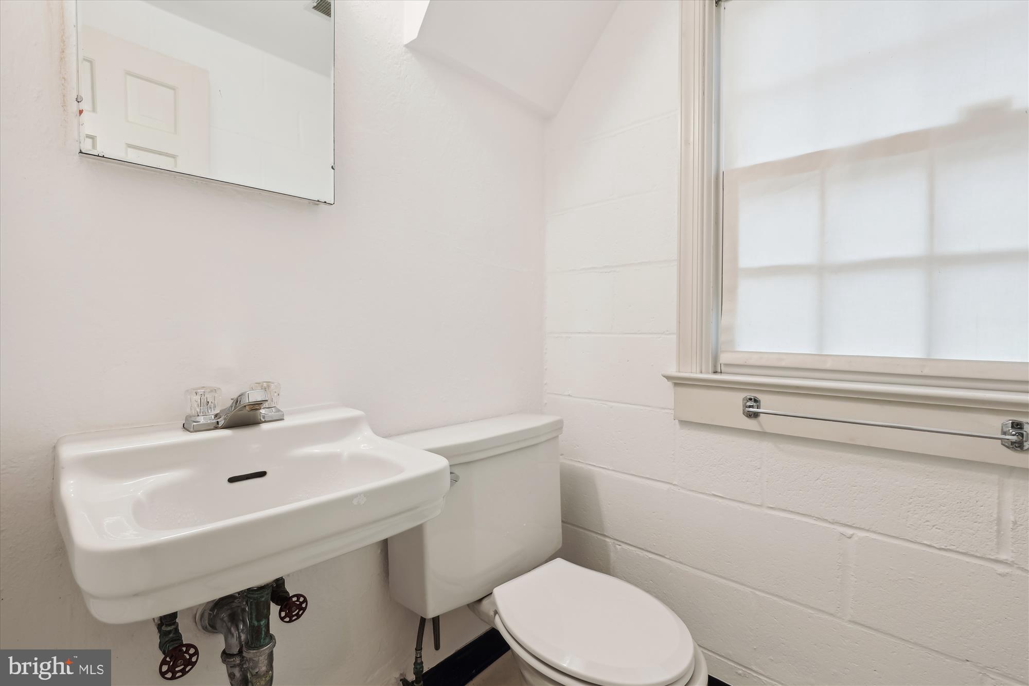 GOLF CLUB MANOR - Residential