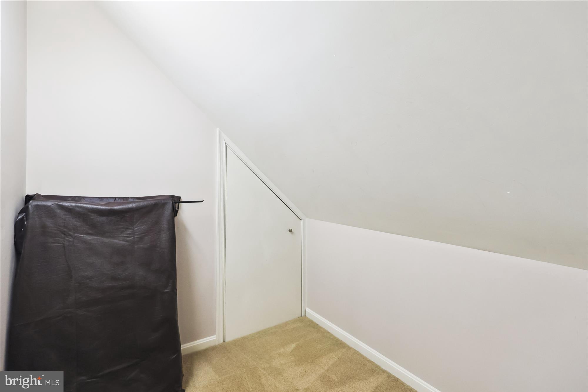 GOLF CLUB MANOR - Residential