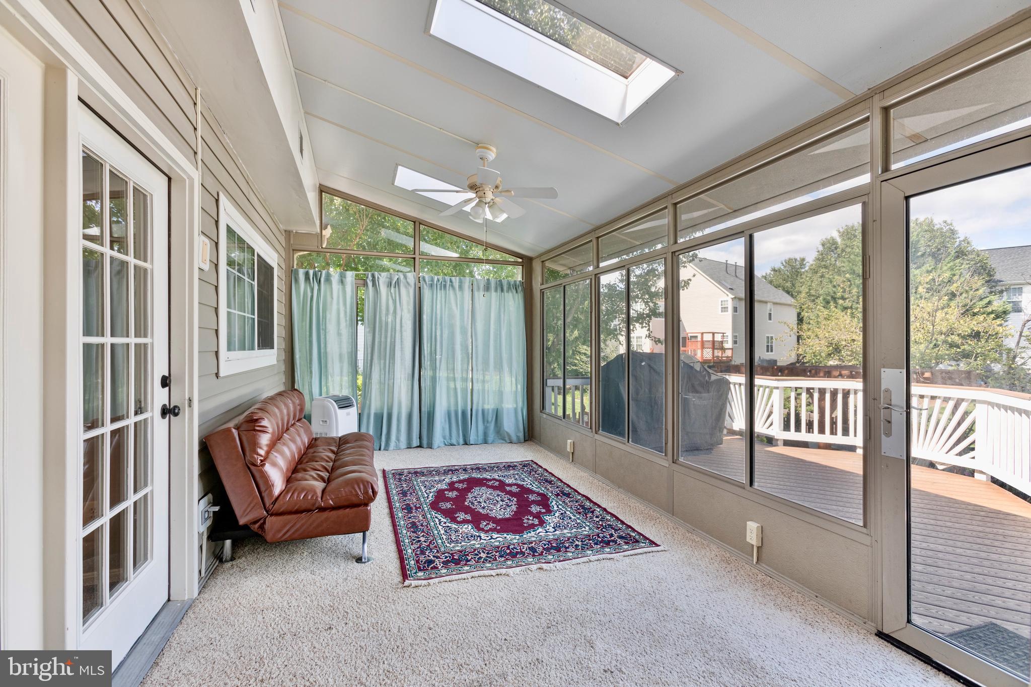 SIGNATURE AT BROADLANDS - Residential