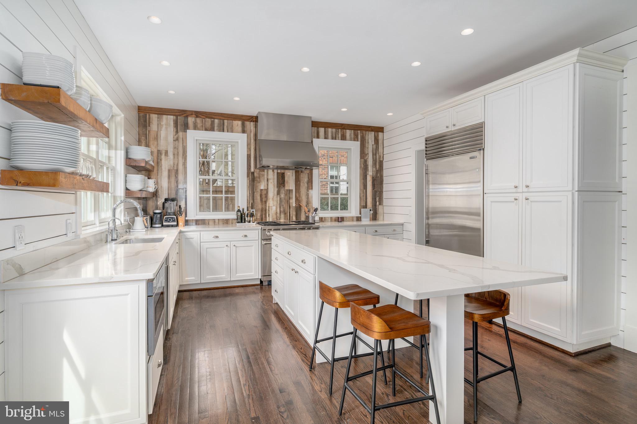 OBSERVATORY CIRCLE - Residential