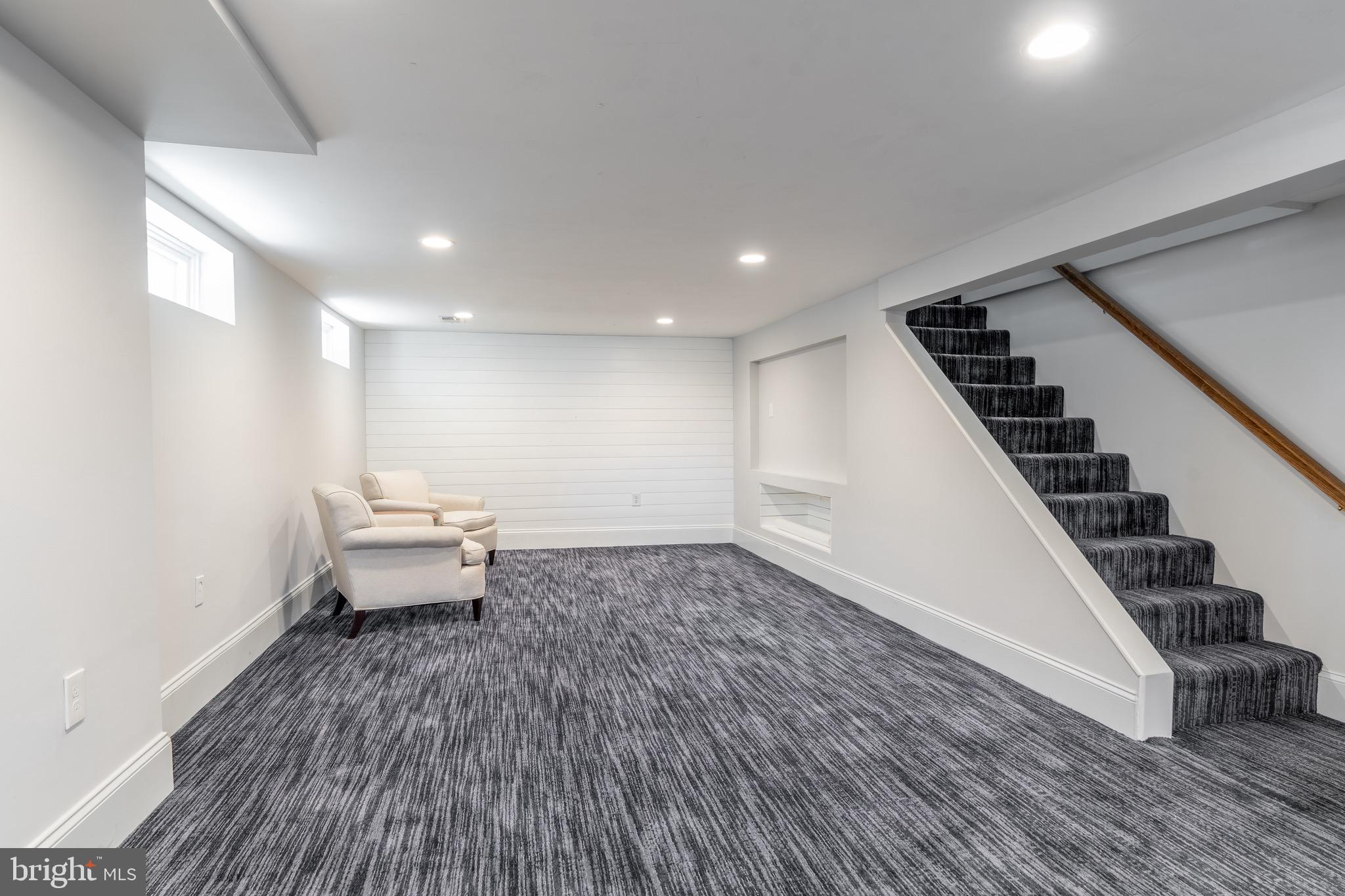 OBSERVATORY CIRCLE - Residential