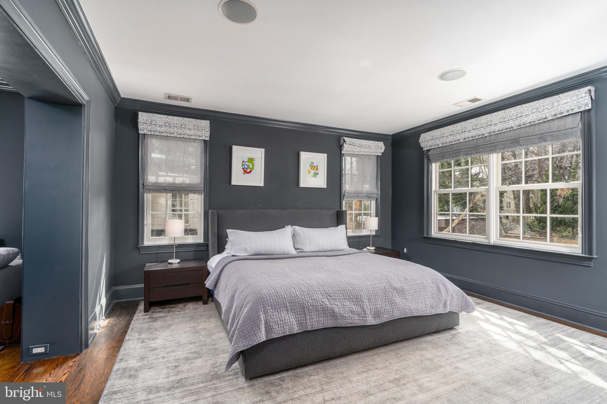 OBSERVATORY CIRCLE - Residential