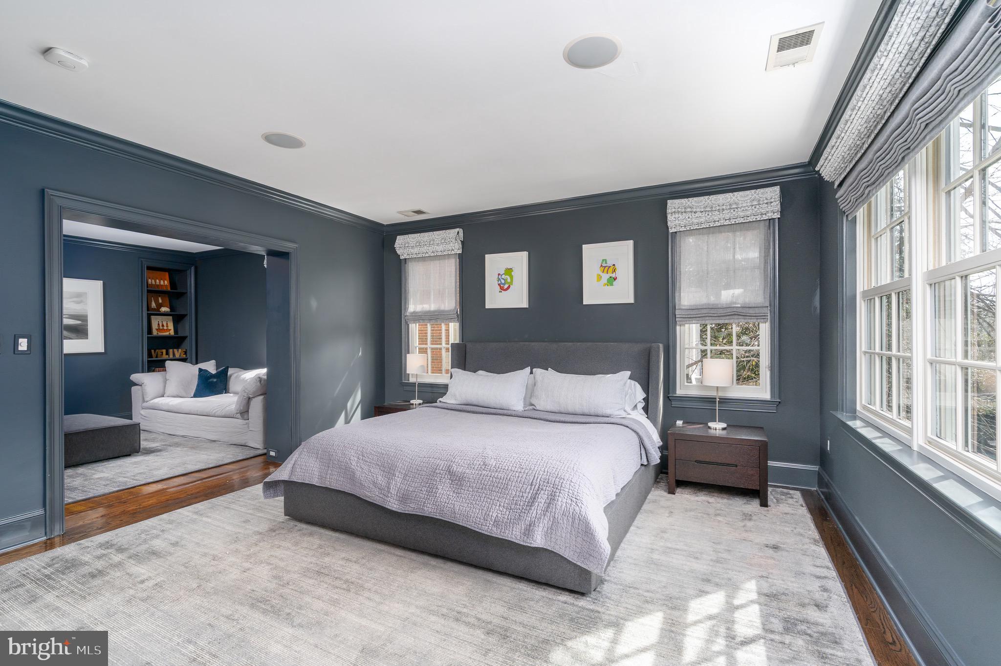 OBSERVATORY CIRCLE - Residential