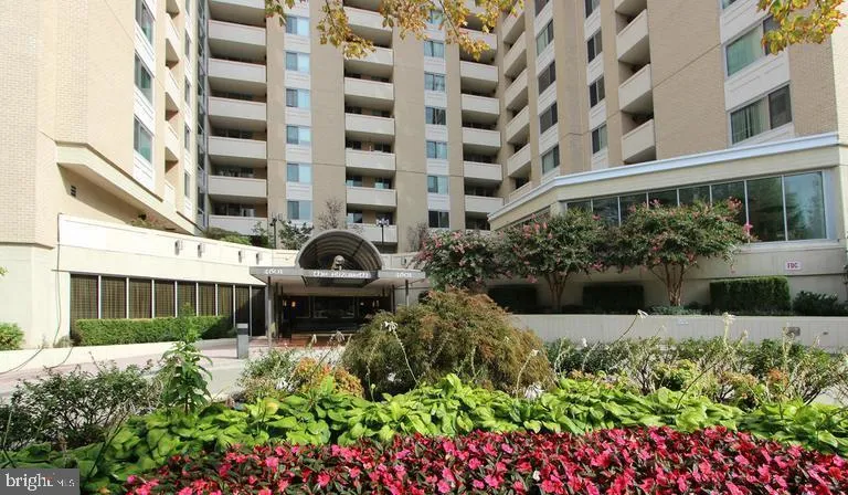 4601 N Park Ave Unit 702  