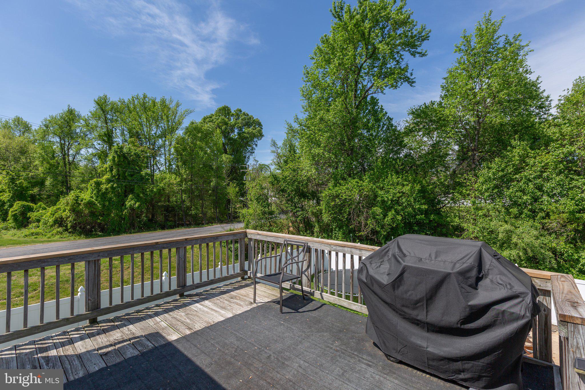 STRATFORD PLACE - Residential